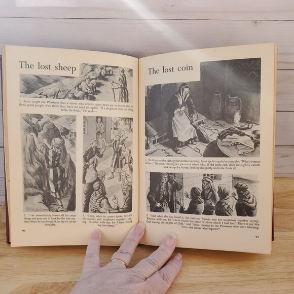 The Bible In Pictures Hardcover Greystone Press 1956 Ed. Illustrated Religious - Picture 13 of 16